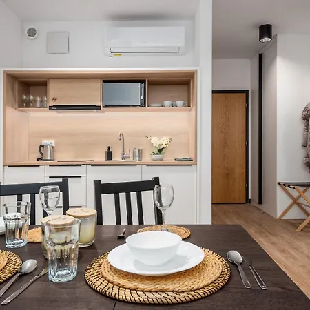Apartment Zamoyskiego Near Pge National Stadium By Sun & Snow