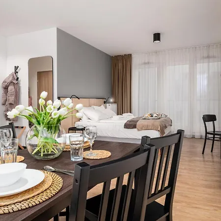 Apartment Zamoyskiego Near Pge National Stadium By Sun & Snow *