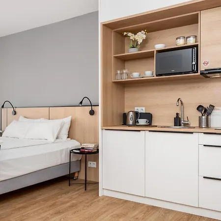 Zamoyskiego Near Pge National Stadium By Sun & Snow Apartment Warsaw